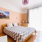 Acacia City Center Apartment