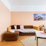 Acacia City Center Apartment